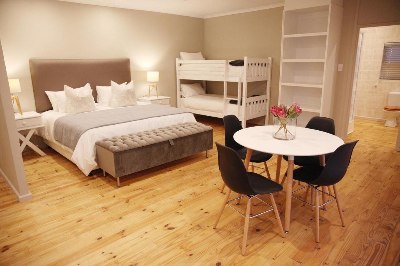 Eden Guesthouse B&B Dana Bay Bagian luar foto